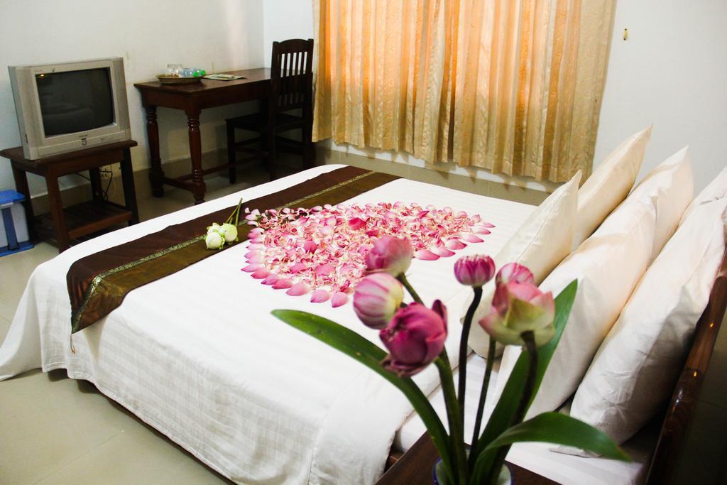 Tropical Breeze Otel Siem Reap Dış mekan fotoğraf