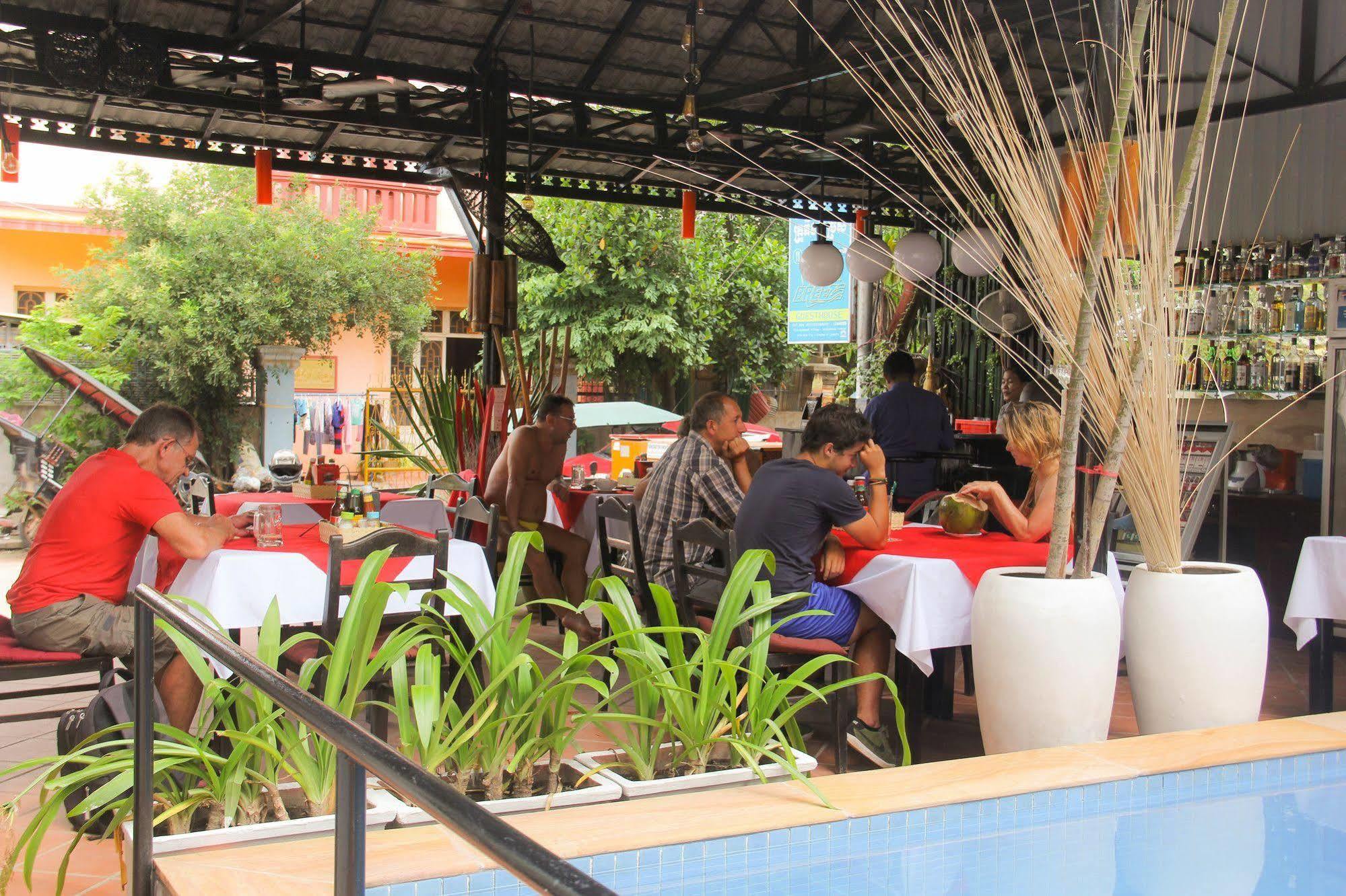 Tropical Breeze Otel Siem Reap Dış mekan fotoğraf